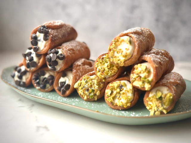 Classic Cannoli: From Shell to Filling